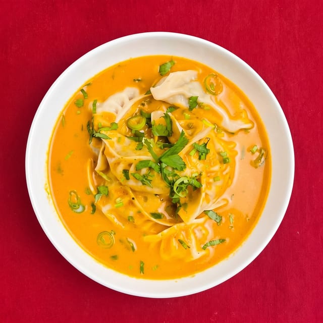 Chicken Jhol Momo.