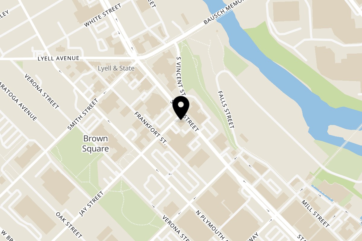 Map showing the location of Everest Nepali Indian Restaurant on 471 State St in Rochester